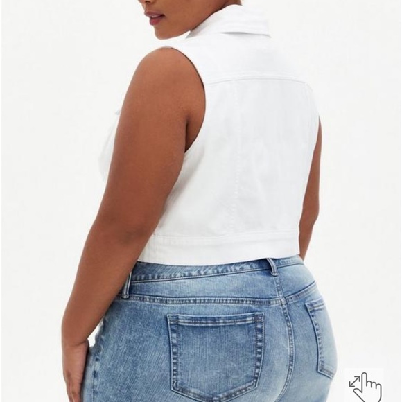 Torrid 3X stretch cropped denim jean vest classic - Picture 9 of 10